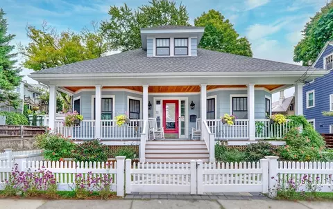15 Powder House, Medford, MA 02155