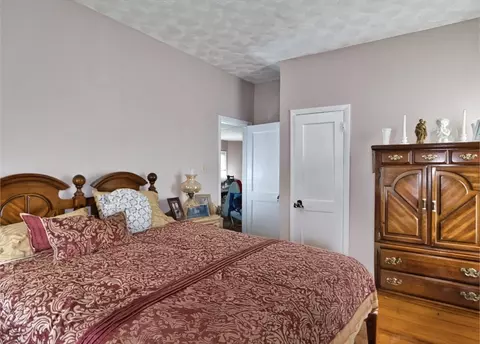 268 Palmer St, Fall River, MA 02724 photo 22