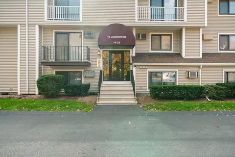 16 Juniper Rd #20, North Attleboro, MA 02760