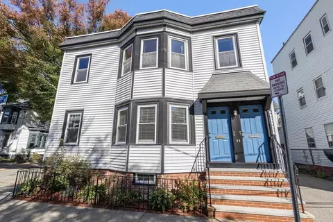 27-29 Knapp St, Somerville, MA 02143
