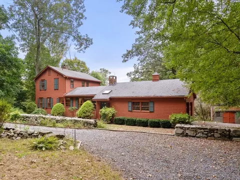 12 Ivy Ln, Sherborn, MA 01770