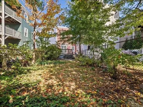 Exterior - 641 E 6th St, Boston, MA 02127 photo 6 of 9