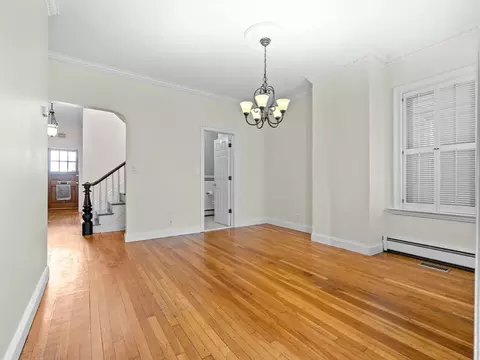Living - 641 E 6th St, Boston, MA 02127 photo 4 of 5