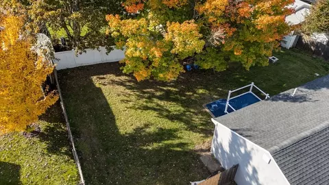 413 Pokross St, Fall River, MA 02724 photo 28