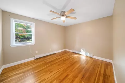 413 Pokross St, Fall River, MA 02724 photo 16