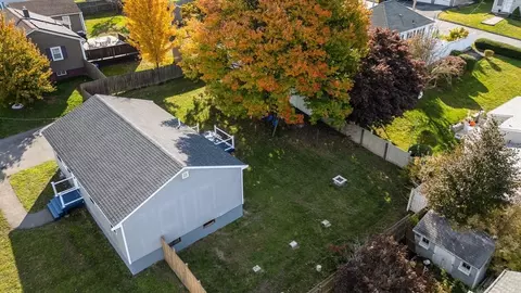 413 Pokross St, Fall River, MA 02724 photo 29