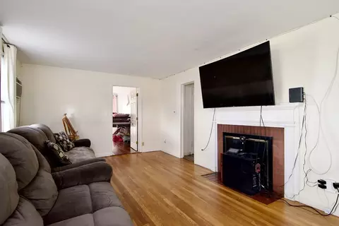 Living - 23 Clement St, Springfield, MA 01118 photo 3 of 4