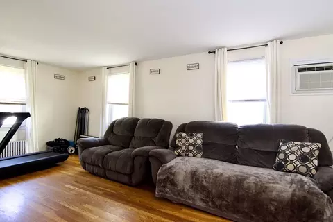 Living - 23 Clement St, Springfield, MA 01118 photo 2 of 4