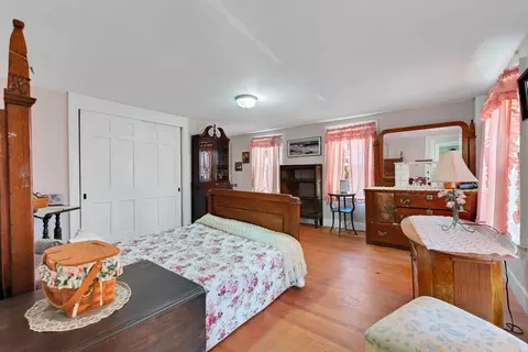 114 Summer St, Maynard, MA 01754 photo 8