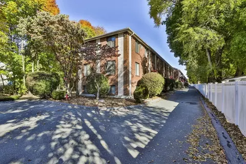 Exterior - 3 Richardson St #E1, Wakefield, MA 01880 photo 2 of 3