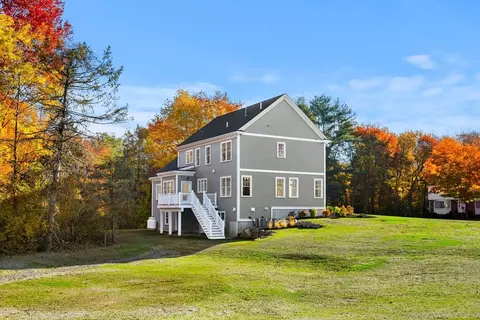 35 Prospect St, Rowley, MA 01969 photo 5