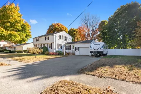 6 Crestline Cir, Danvers, MA 01923 photo 4