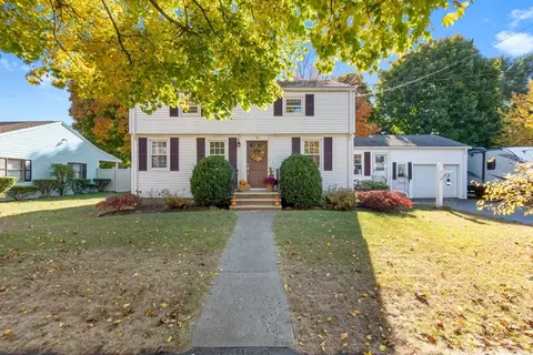 6 Crestline Cir, Danvers, MA 01923 photo 2