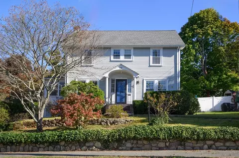 70 Dale Ave, Quincy, MA 02169
