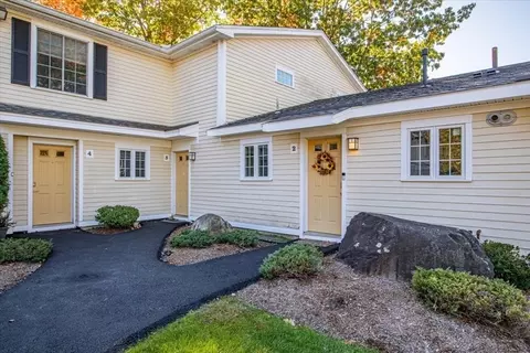 2 Janet Rd #2, Easton, MA 02375