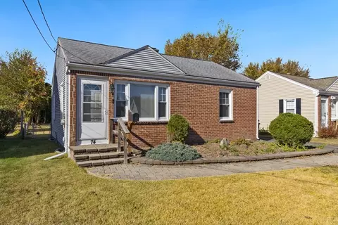 Exterior - 74 Derryfield Ave, Springfield, MA 01118 photo 2 of 8