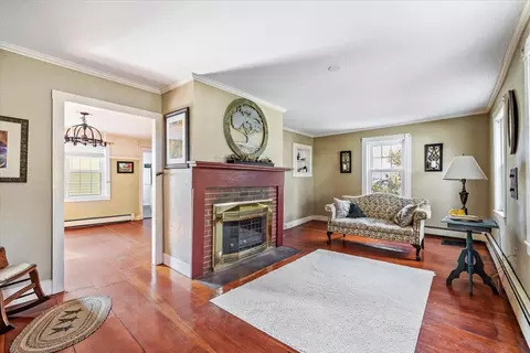 55 Maple St, Oakham, MA 01068 photo 9