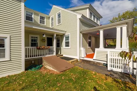 55 Maple St, Oakham, MA 01068 photo 4