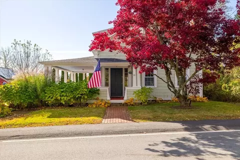 55 Maple St, Oakham, MA 01068 photo 3