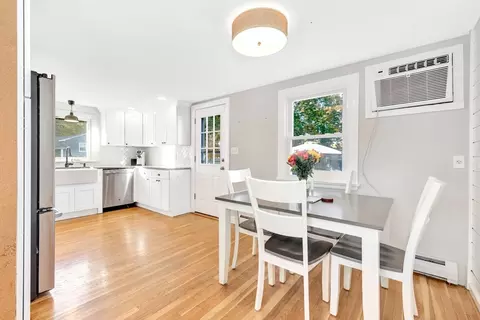 Dining - 2 Morningside Dr, Danvers, MA 01923 photo 1 of 1