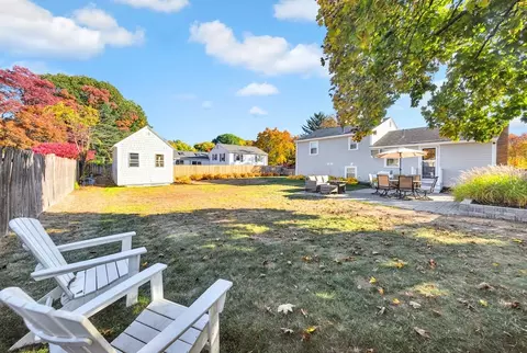 Exterior - 2 Morningside Dr, Danvers, MA 01923 photo 2 of 4