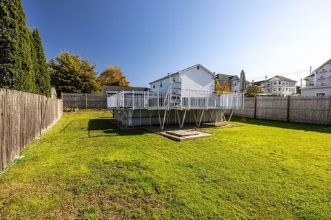 458 King St, Fall River, MA 02724 photo 31
