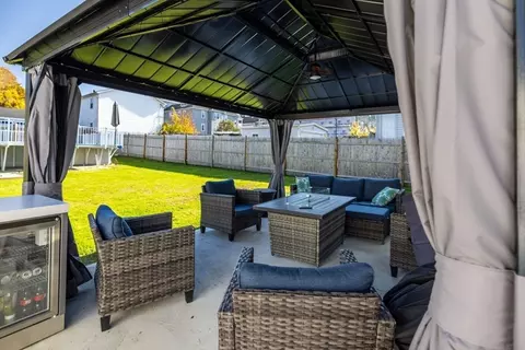 458 King St, Fall River, MA 02724 photo 24