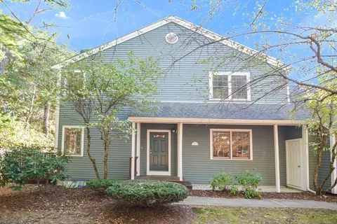 329 Bishops Forest Dr #329, Waltham, MA 02452