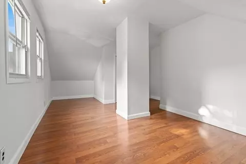 39 Wright St, Stoneham, MA 02180 photo 25