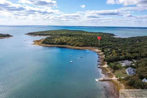 89 Harbor Dr, Bourne, MA 02559