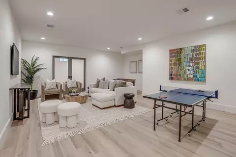 565 Greendale Ave, Needham, MA 02492 photo 31