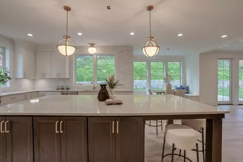 565 Greendale Ave, Needham, MA 02492 photo 11