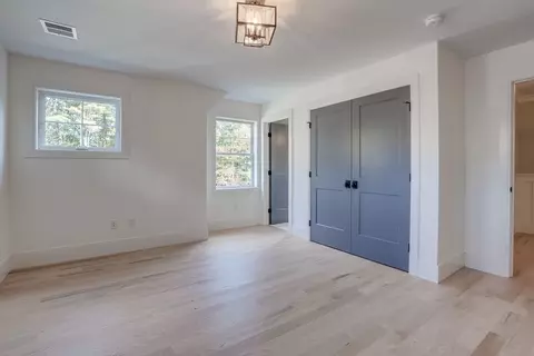565 Greendale Ave, Needham, MA 02492 photo 29
