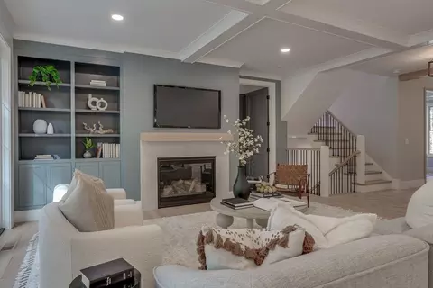 565 Greendale Ave, Needham, MA 02492 photo 16