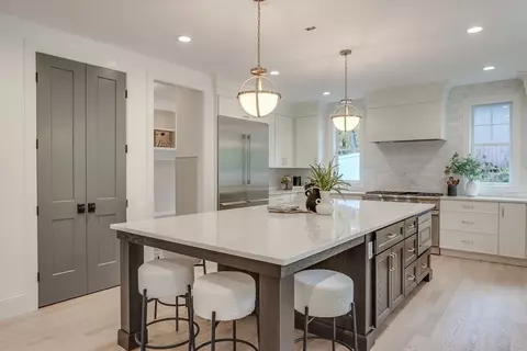 565 Greendale Ave, Needham, MA 02492 photo 10
