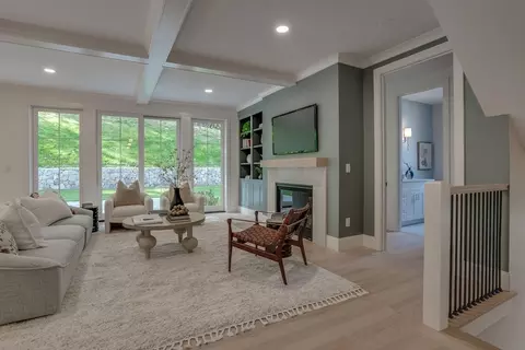 565 Greendale Ave, Needham, MA 02492 photo 17