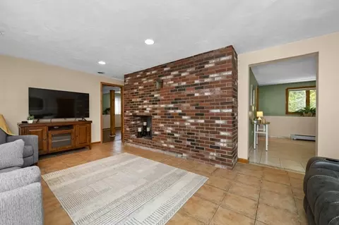 6 Clover Cir, Reading, MA 01867 photo 26