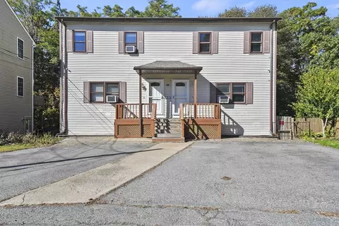 504 Quincy St, Fall River, MA 02720