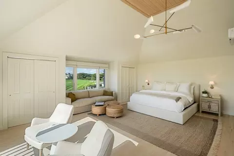 134 Shore Dr W, Mashpee, MA 02649 photo 40