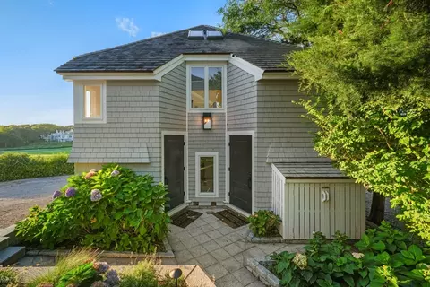 134 Shore Dr W, Mashpee, MA 02649 photo 36