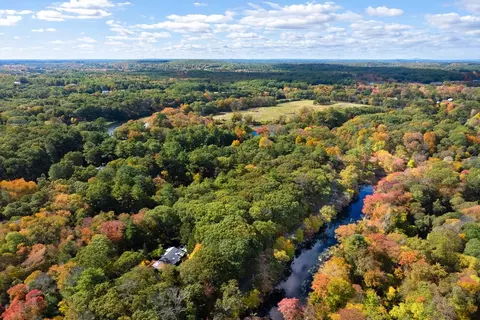30 Mill St, Dover, MA 02030 photo 3