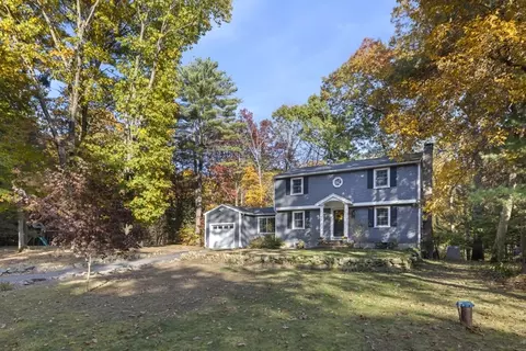 36 Glen Forest Dr, Boxford, MA 01921