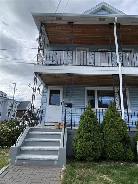 53 Myrtle #53, Watertown, MA 02472