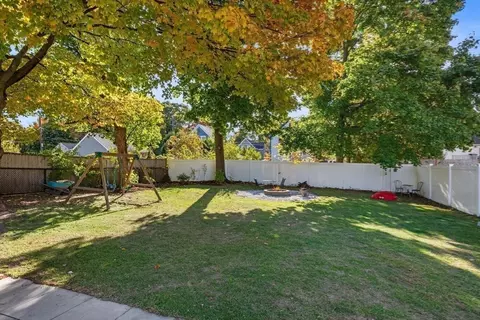 8 Elm St, Reading, MA 01867 photo 27