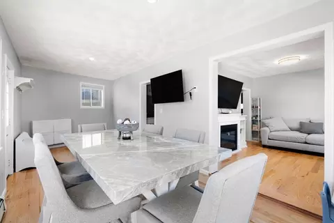 Dining - 2 Webster St, Lynn, MA 01902 photo 3 of 3