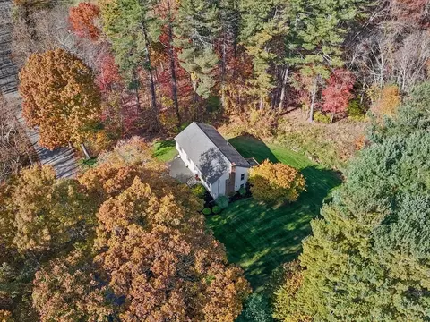 201 Stone School Rd, Sutton, MA 01590 photo 2