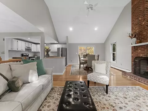 201 Stone School Rd, Sutton, MA 01590 photo 16