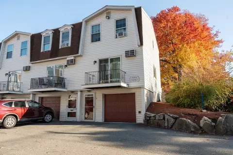 1251 Pawtucket Blvd #1, Lowell, MA 01854