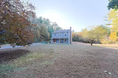 Exterior - 165 W River St, Upton, MA 01568 photo 8 of 10