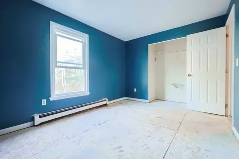 Bedroom - 165 W River St, Upton, MA 01568 photo 3 of 5